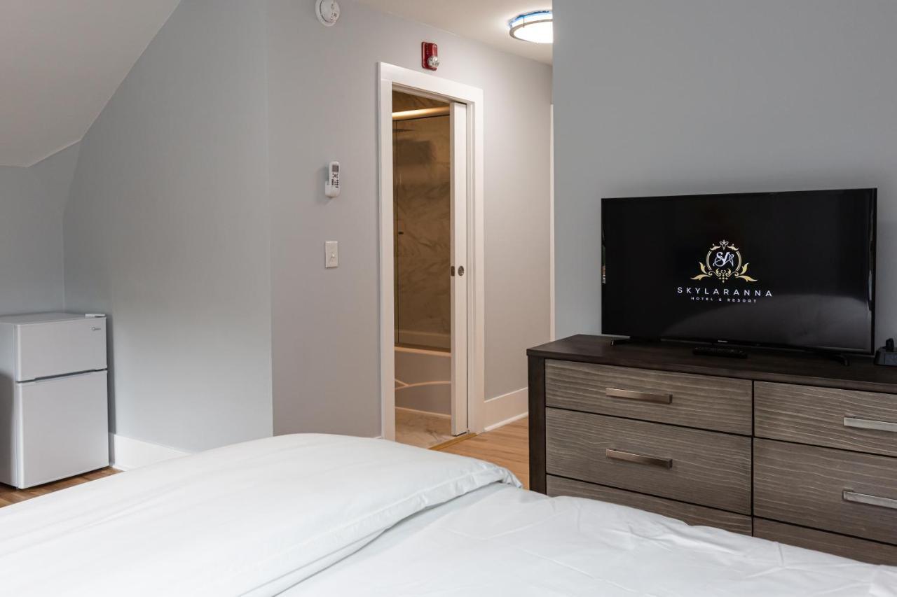 Skylaranna Resort & Spa Hendersonville Exterior photo